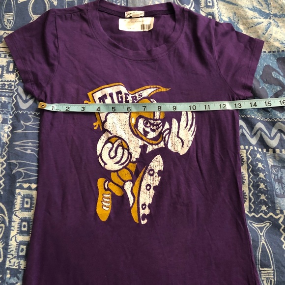LSU Tigers T-Shirt - Picture 3 of 6